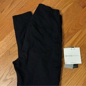 Beyond Yoga Power Beyond Strive High Waisted Midi Legging Size Small NWT New
